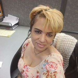 Meet your Posher, Juanita